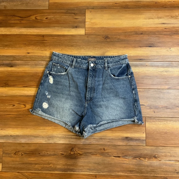 Denim Distressed Women Shorts - Picture 8 of 8